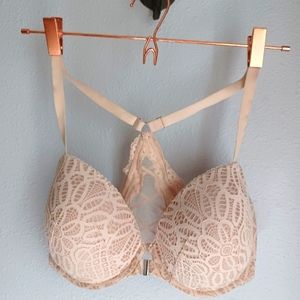 Victoria's Secret bra 34F(DDD) Cream